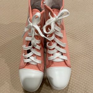 Converse Like High Heel Sneakers